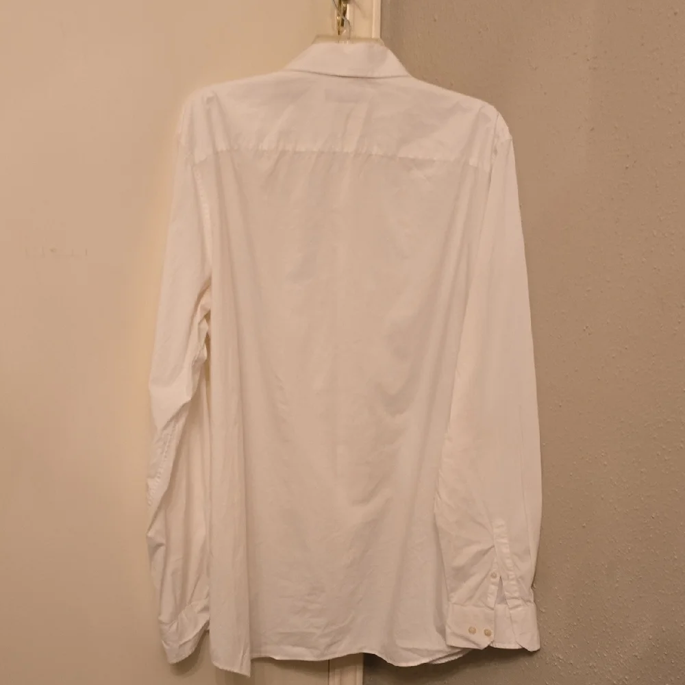 Banana Republic White Dress Shirt Elegant Business Attire